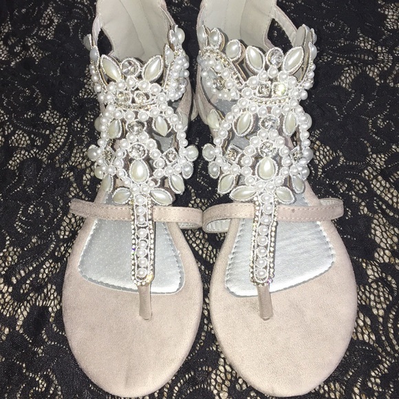 SOLD Gray Rhinestone Gladiator Sandals Size 6.5 - Picture 7 of 8